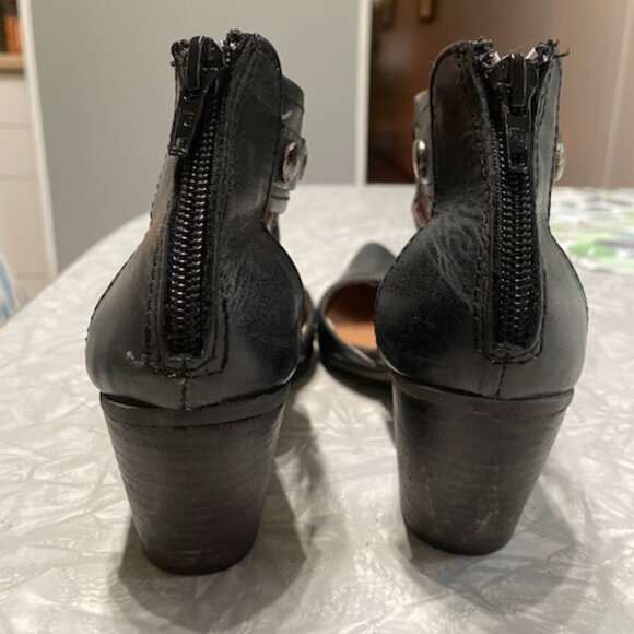 Spiral Black Leather Heels Made in Spain. Sz 36 - Picture 3 of 4
